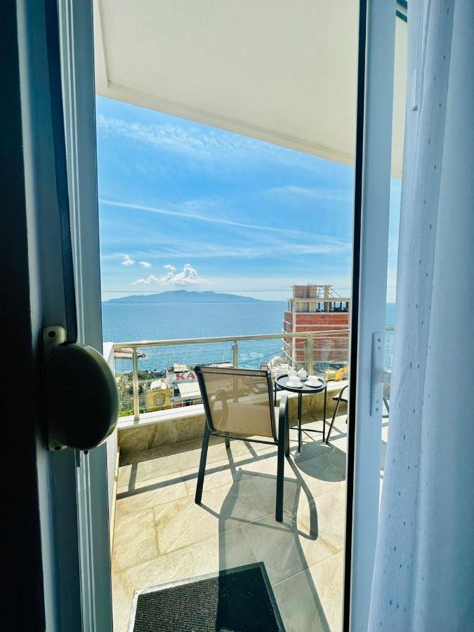 Apartment Celine Sarandë Exteriör bild