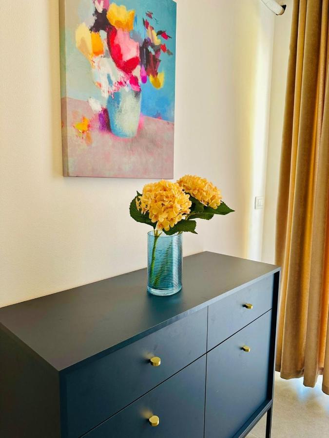 Apartment Celine Sarandë Exteriör bild